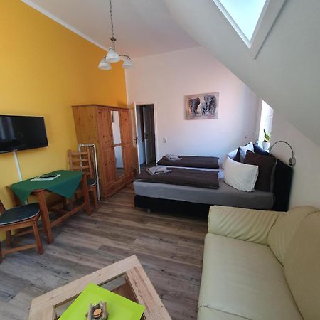 Twee Linden Warnemuende Zentrum รอสต็อค ภายนอก รูปภาพ