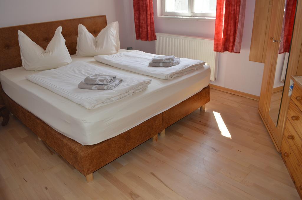 Twee Linden Warnemuende Zentrum รอสต็อค ภายนอก รูปภาพ