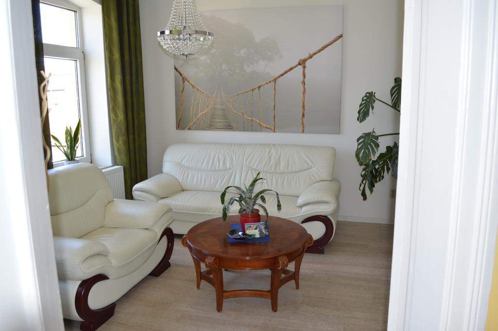 Twee Linden Warnemuende Zentrum รอสต็อค ภายนอก รูปภาพ